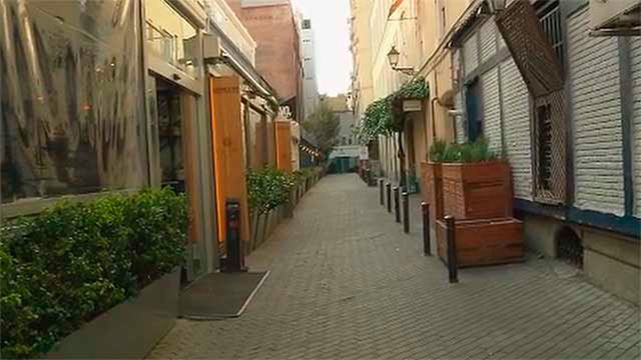 Ordenes de cierre contra 4 restaurantes del callejón de Puigcerdá