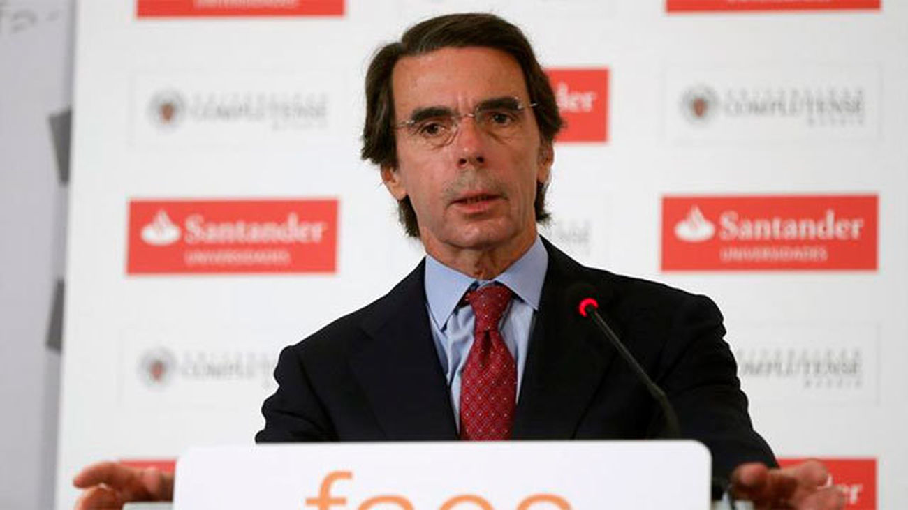 Aznar renuncia a la presidencia de honor del Partido Popular