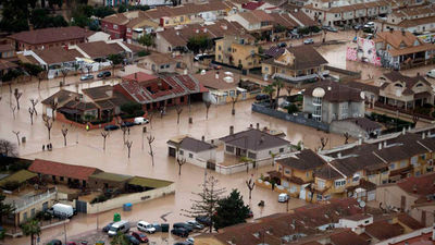 El sureste recobra la calma tras un violento temporal que deja cinco muertos