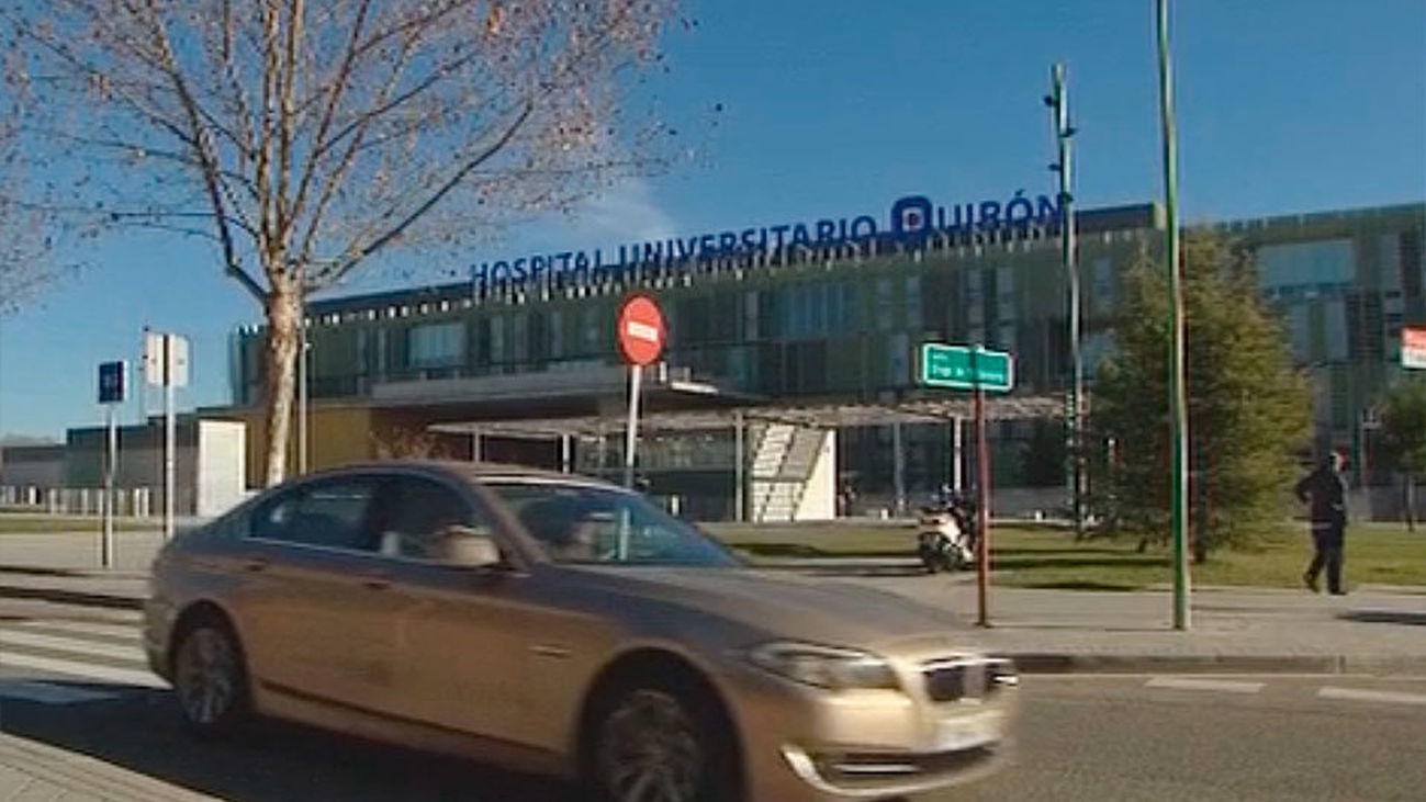 Un hombre muere a las puertas de un hospital