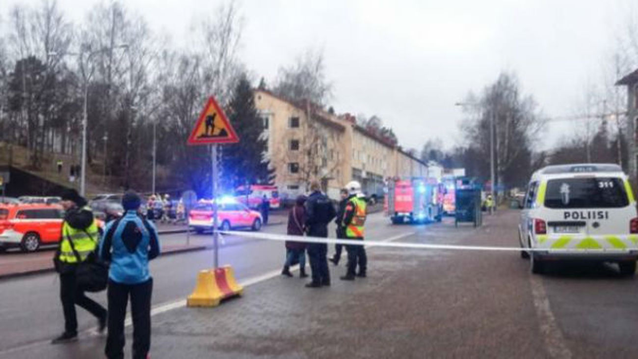 Cuatro heridos en Helsinki por un coche que arrolló a varios peatones