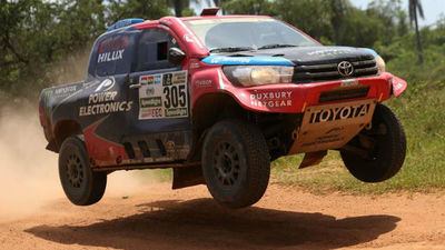 Dakar: Al-Attiyah gana en coches seguido de Pons, Roma y Sainz