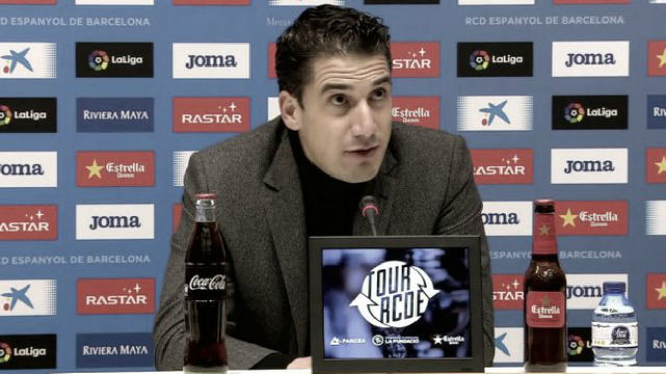 Velázquez: "Si hay algún favorito es el Córdoba, que aspira a subir"