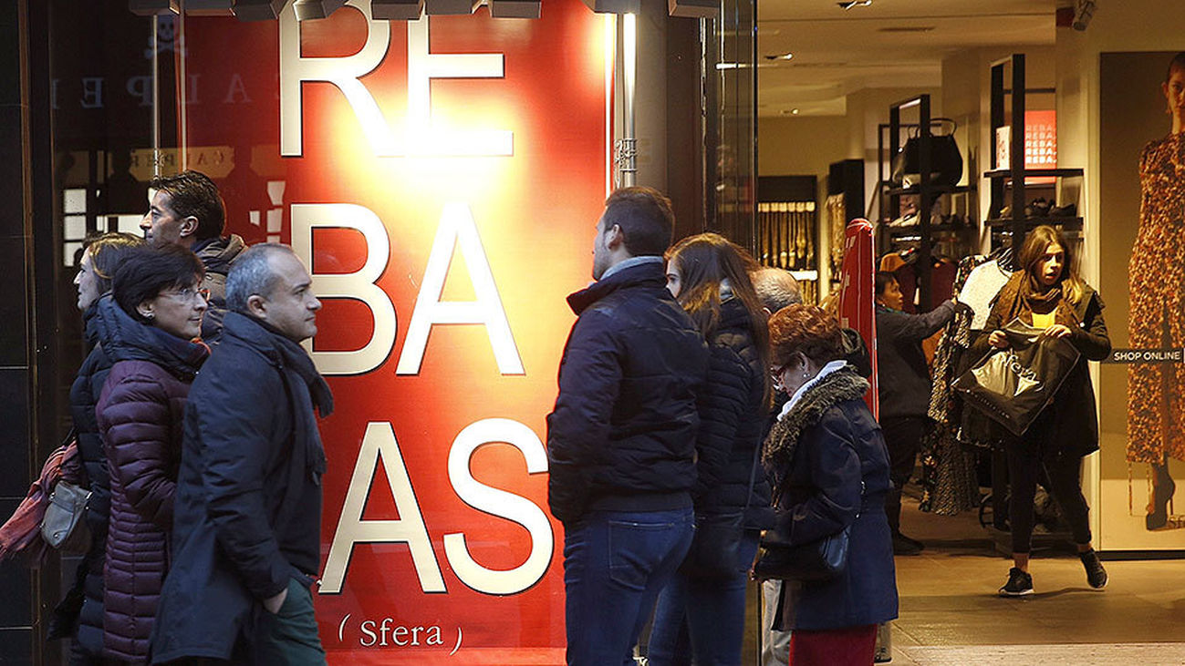 La campaña de inicio de rebajas ofrece 12.500 empleos en la Comunidad de Madrid