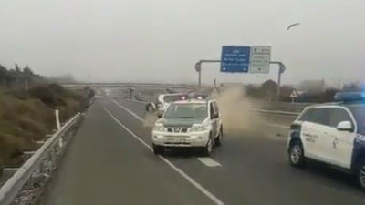 Detenido tras conducir 40 kms en sentido contrario y colisionar contra la Guardia Civil