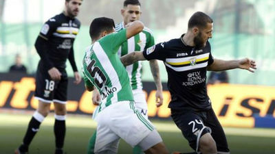 2-0. El Leganés se va de vacío del Villamarín