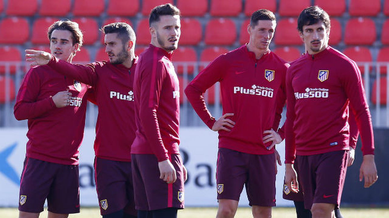 Simeone medita poner a Torres y Gaitán en el once contra el Betis