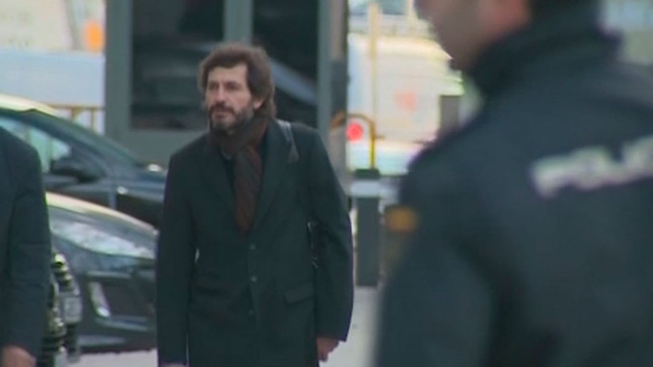 El juez deja libre a Oleguer Pujol pero le retira el pasaporte