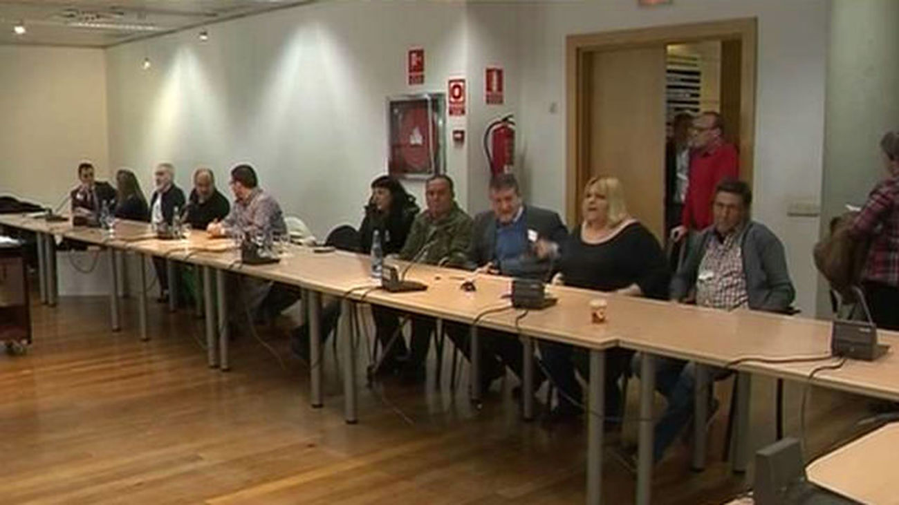 Una mesa técnica de la Comunidad y vecinos decidirá los desalojos de la Cañada Real