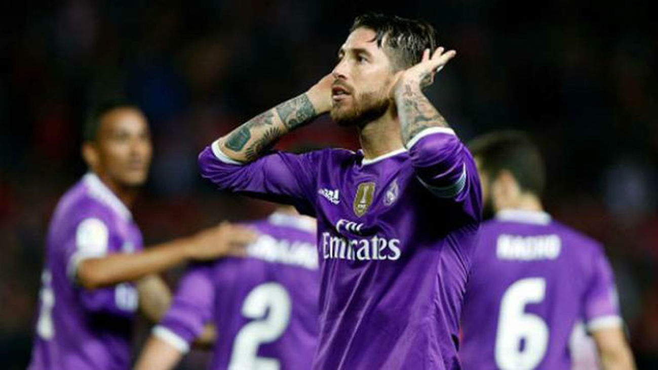 La Liga denuncia los insultos a Sergio Ramos y al Real Madrid en el Pizjuán