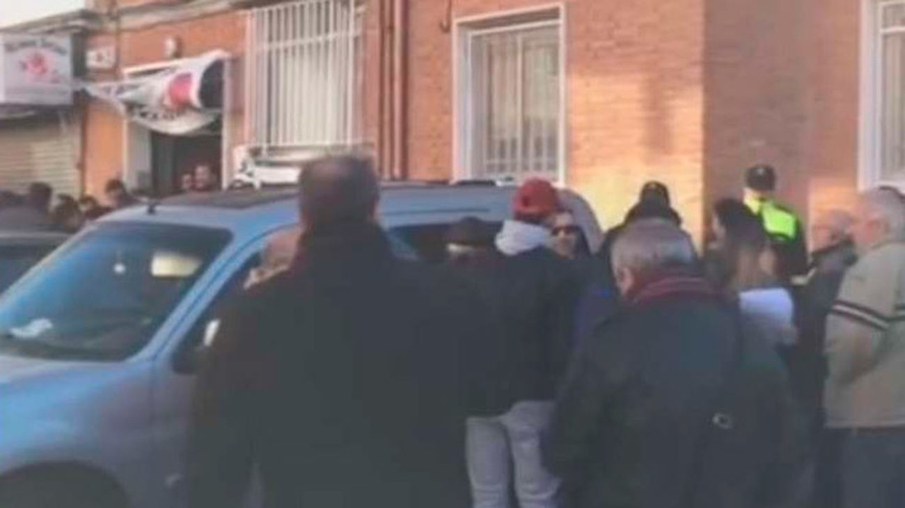 Dos detenidos en la protesta del desahucio de una familia en Alcalá