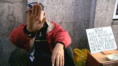 Cerca de 350.000 madrileños viven en pobreza severa