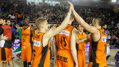 El Fuenlabrada visita al poderoso Lokomotiv, líder del grupo