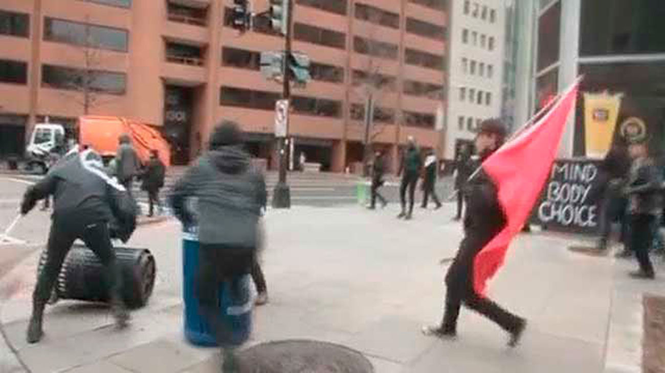 Detenidas 90 personas en Washington en protestas contra la investidura de Trump