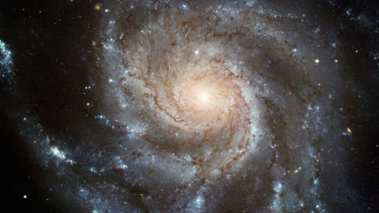 El Universo contiene al menos 2 billones de galaxias