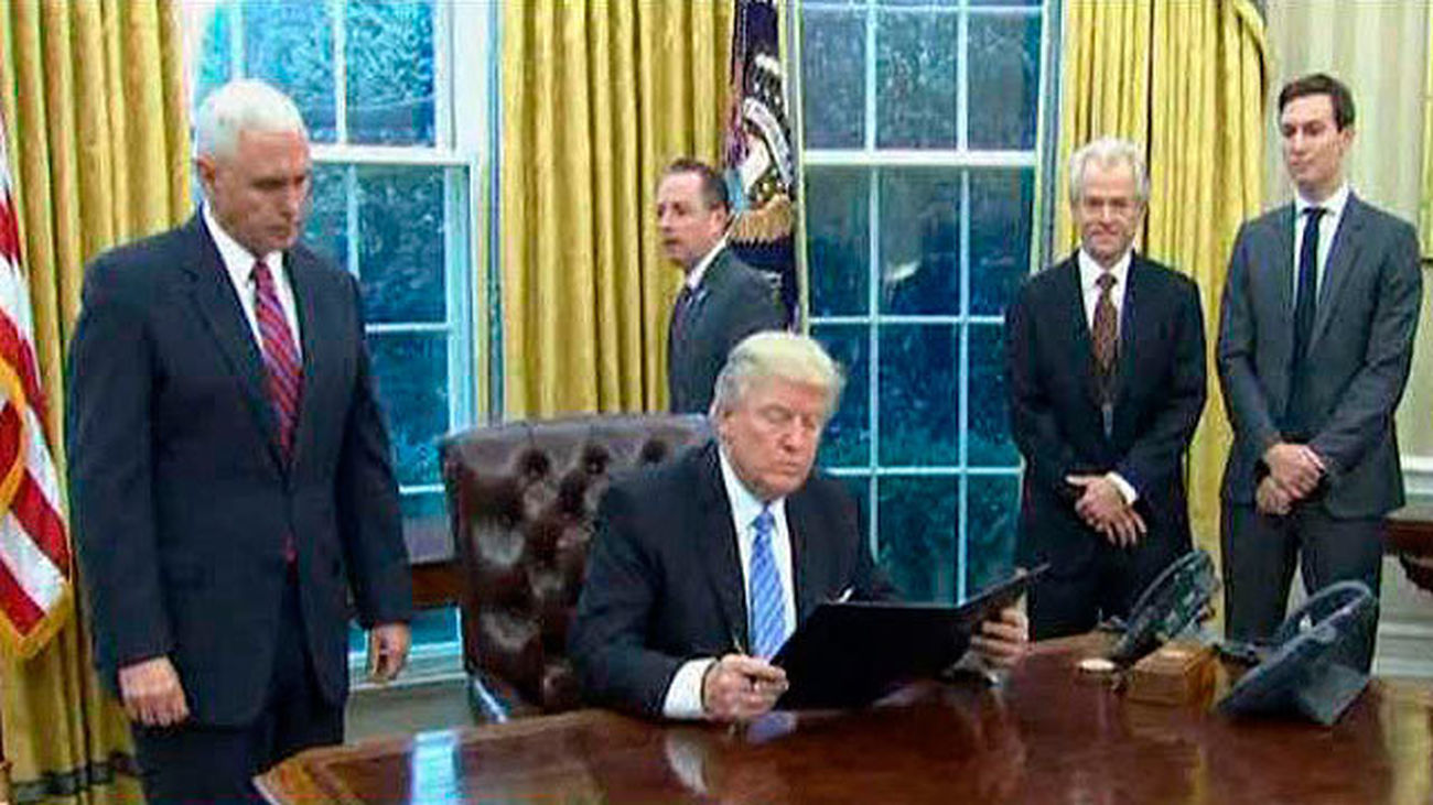 Donald Trump en el despacho oval