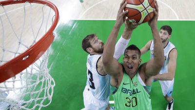 El Fuenlabrada ficha al pívot brasileño Hettsheimeir