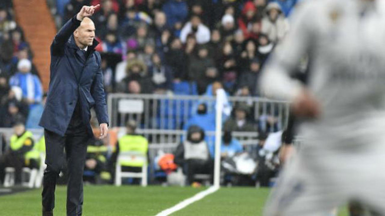 Zidane: "Vemos a nuestros rivales perder puntos y eso nos congratula"