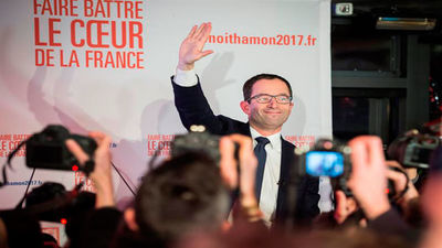 Los socialistas galos se encomiendan a Hamon y desechan a Valls