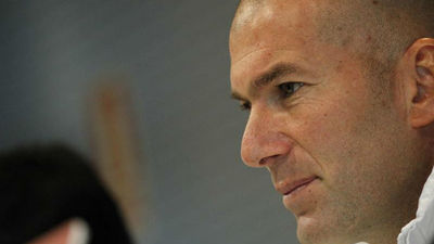 Zidane: “Cristiano y Benzema e Isco pueden dar un poco más"