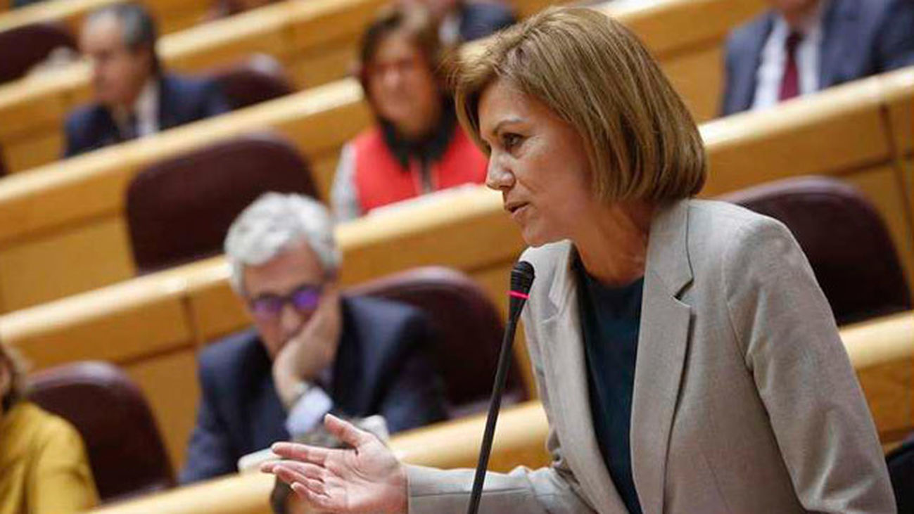 Cospedal se compromete a desbloquear la operación Campamento