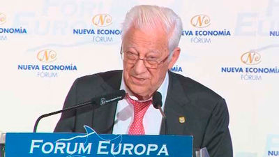 El padre Angel: "Cada vez que veo a Trump con la corbata roja me dan ganas de cambiar la mía"