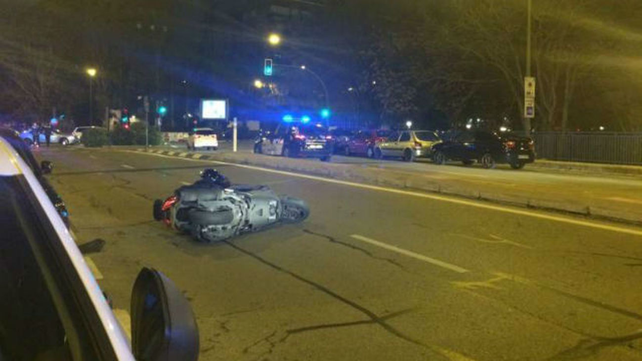 Un herido grave tras ser atropellado por una moto en la avenida Donostiarra