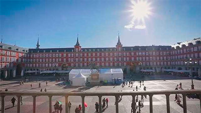 La madrileña Plaza Mayor cumple 400 años y se reivindica como escenario festivo