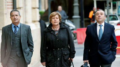 El tribunal decreta prisión eludible con fianza para la exconsellera Milagrosa Martínez