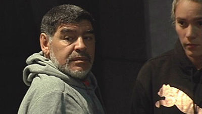 La Policía acude al hotel de Maradona tras una fuerte discusión con su novia