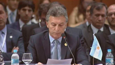 Macri ve en viaje a España una oportunidad para "relanzar" vínculo histórico