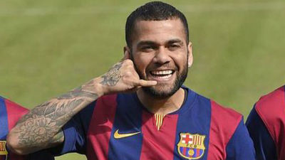 Alves: "Irme gratis del Barcelona fue una hostia con clase"