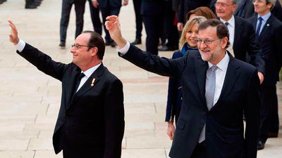 Rajoy: "Estamos dispuestos a hablar de los problemas reales de los catalanes"