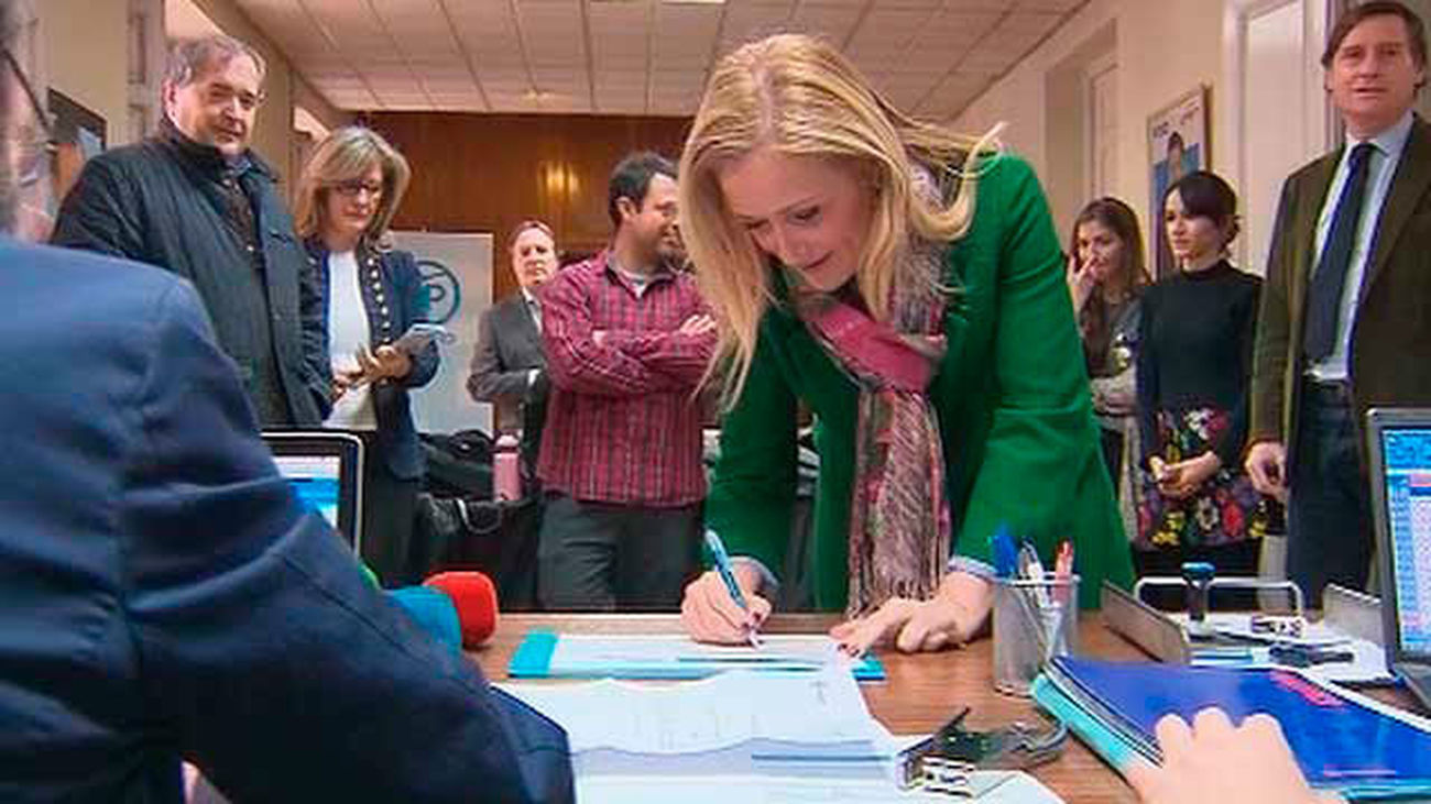 Cifuentes y Asúa, candidatos a presidir el PP de Madrid