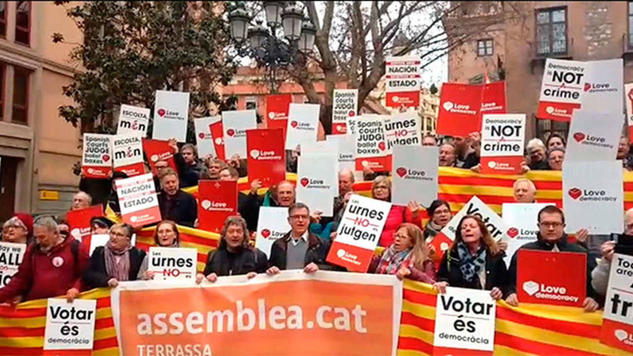El 'no' a la independencia en Cataluña gana al 'sí' por 4,2 puntos