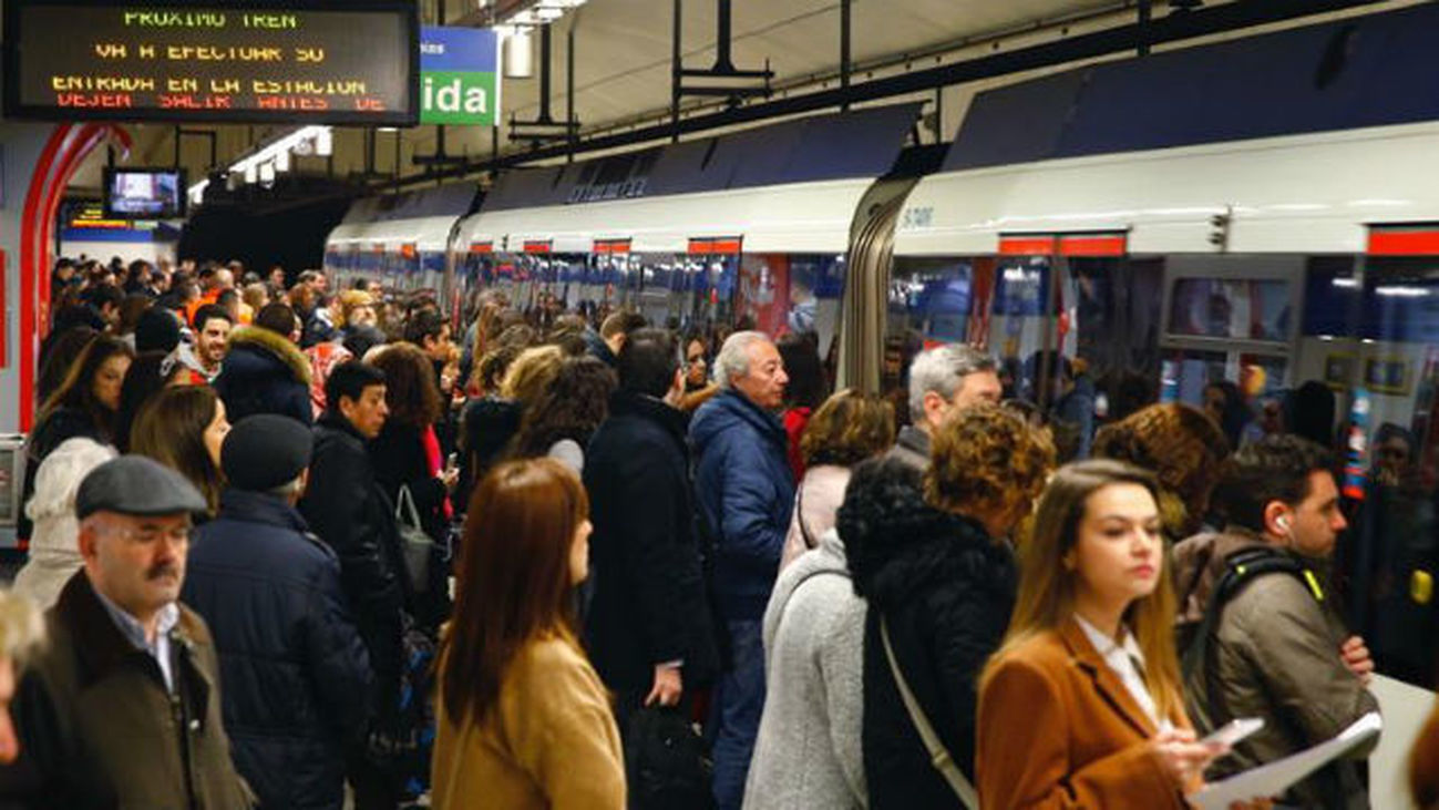 Trabajadores de Metro convocan una manifestación el 19 de septiembre en defensa del transporte público
