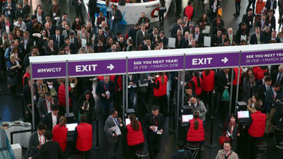 El Rey y Puigdemont abren de la mano la mayor feria tecnológica del mundo