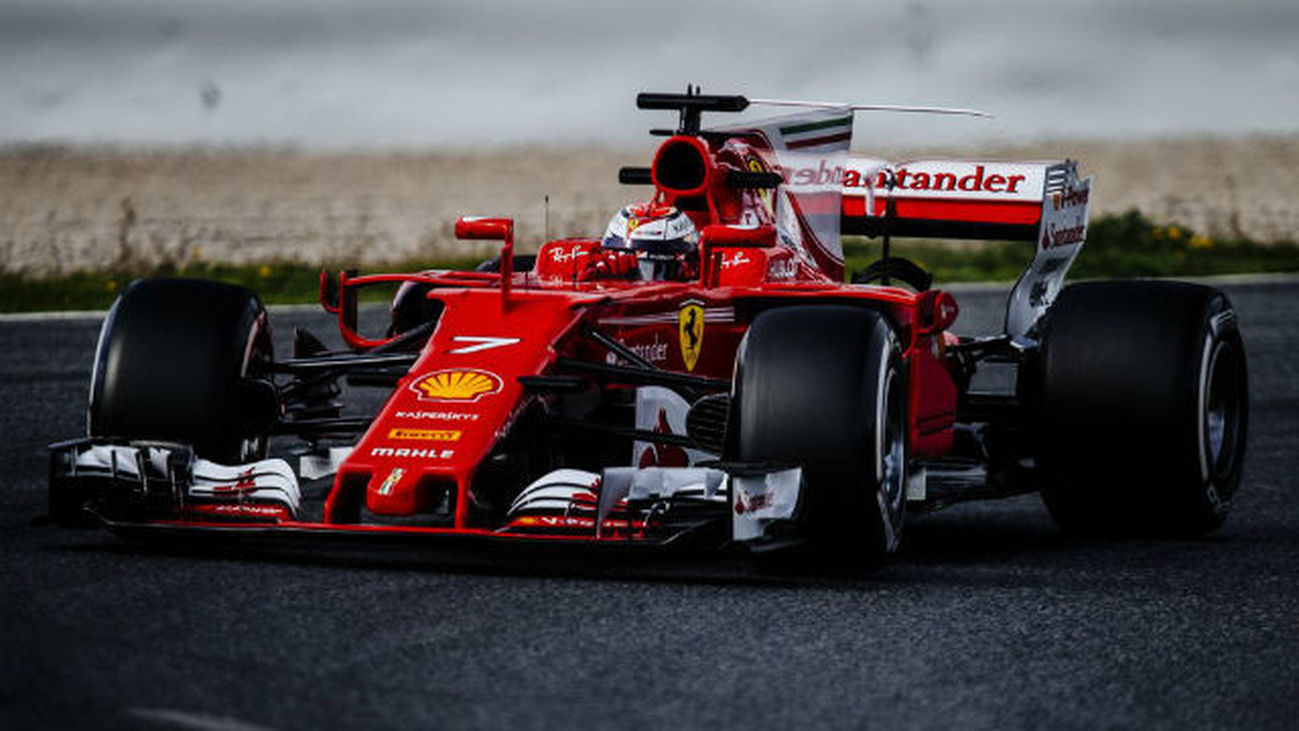 Raikkonen lleva arriba al Ferrari y McLaren, hundido