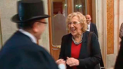 Carmena aplaude la tradición castiza del entierro de la  sardina