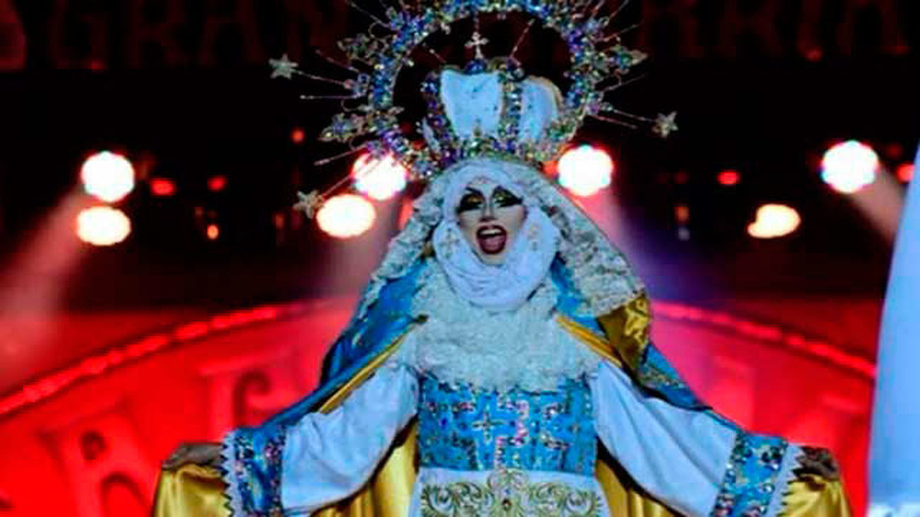 Más de 20.200 personas exigen responsabilidades por la Gala Drag Queen de Las Palmas