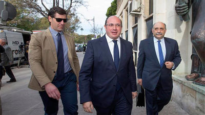El presidente de Murcia declara como investigado en el caso Auditorio