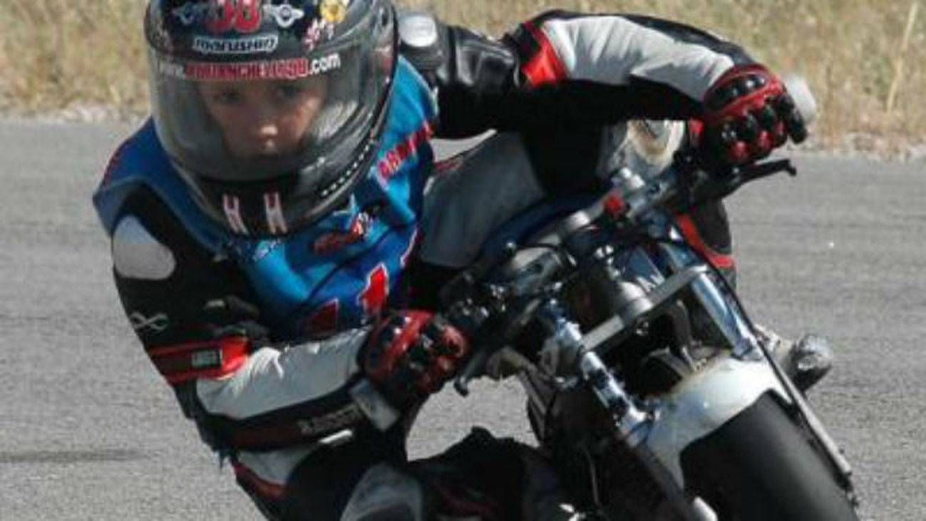 Adrián Cañavate 'Adrianchelli'