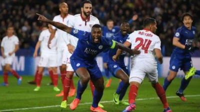 2-0. El Sevilla, eliminado en octavos por el Leicester