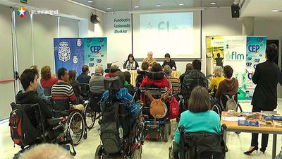 Policía, Protección Civil y Bomberos instruyen a personas  con lesión medular en autodefensa y primeros auxilios