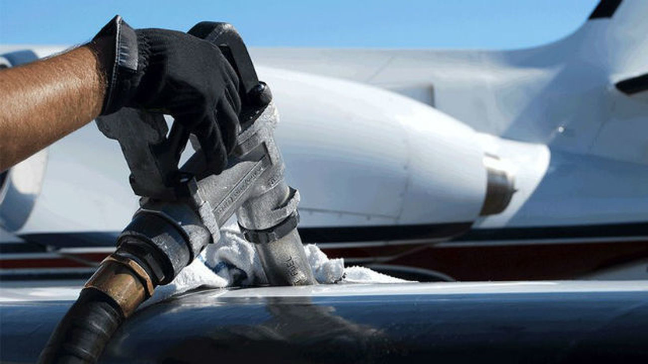El uso de biocombustibles en los aviones reduce las emisiones de aerosoles