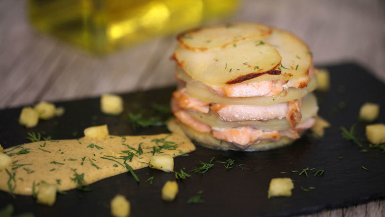 La receta del día: Milhojas de salmón y patata