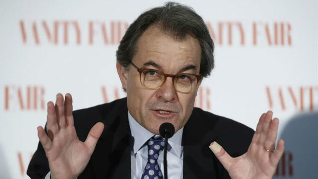 El Tribunal de Cuentas impone una fianza  de 5,25 millones a Mas por el 9N