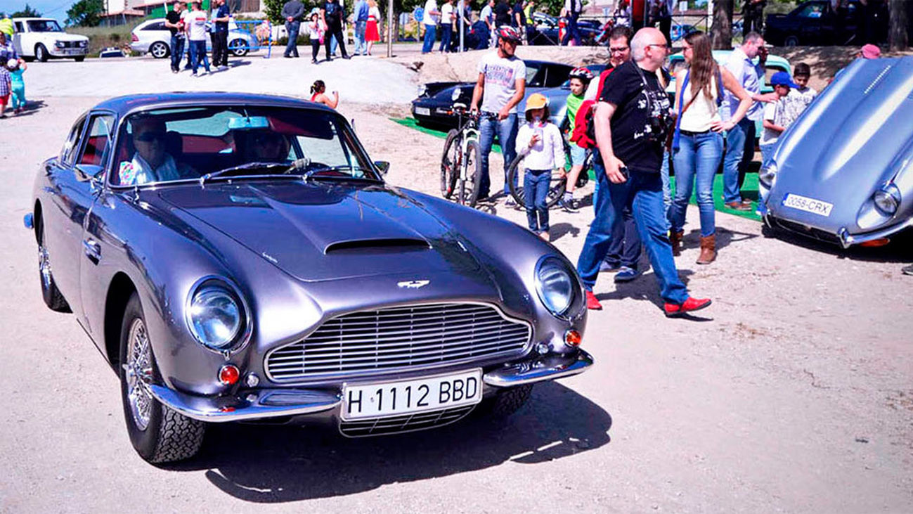 Clásicos sobre cuatro ruedas en Venturada