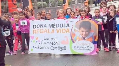 El pequeño Lucas busca un donante en una carrera popular en Valdemoro
