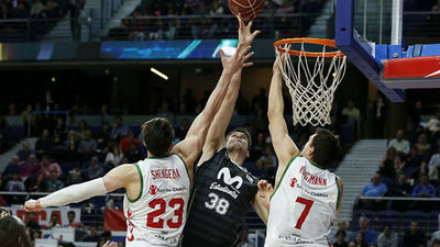 70-76. Un intermitente Estudiantes cae con el Baskonia